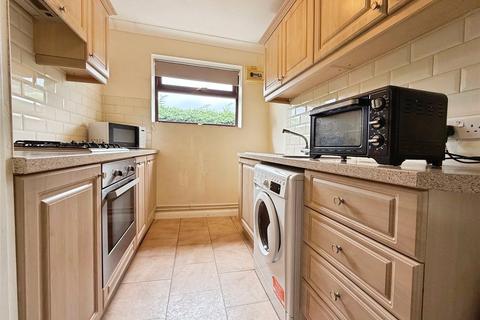 undefined, Snetterton Close, Lincolnshire LN6