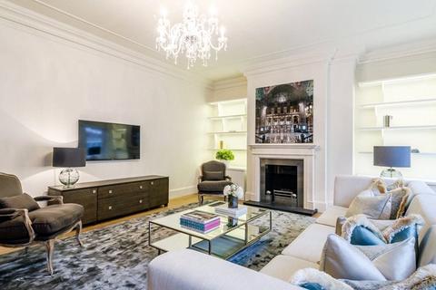undefined, Duke Street, Mayfair, W1K