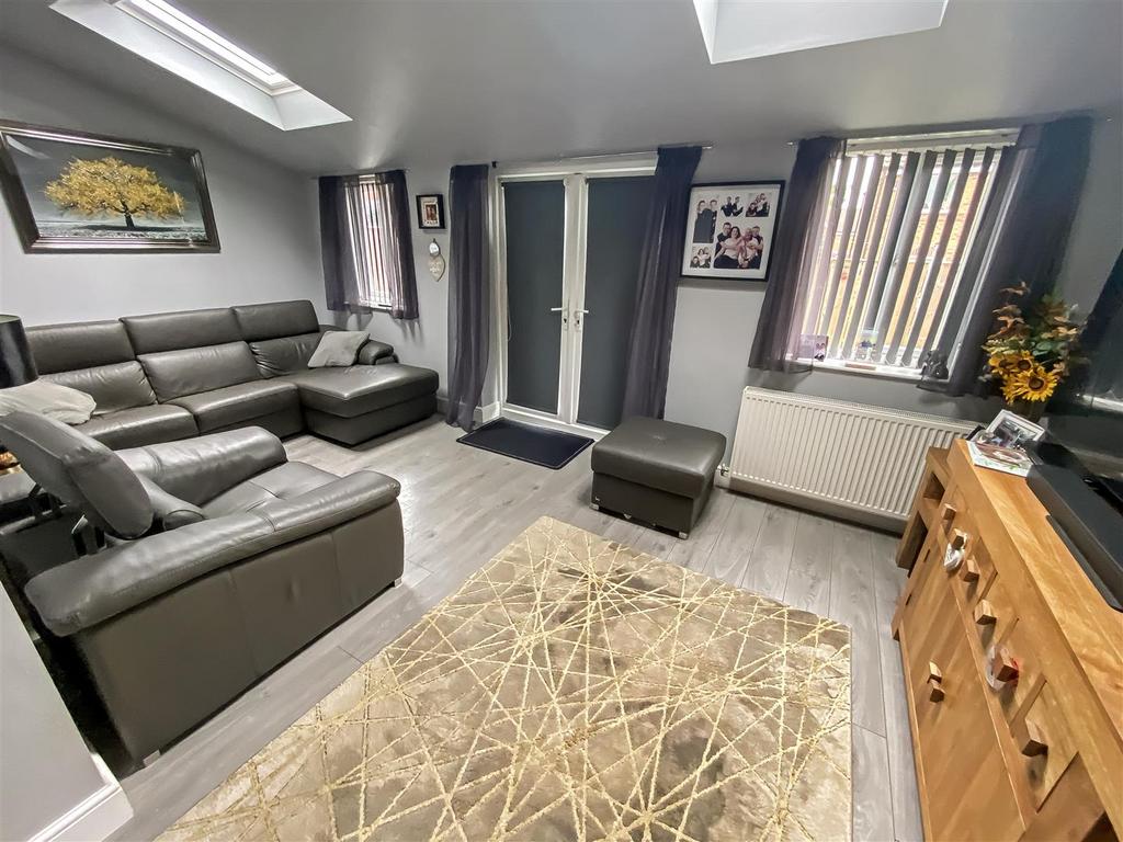 Garden Room.jpg