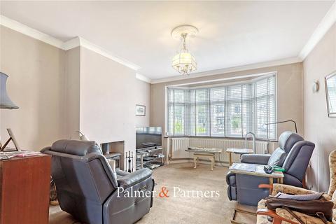 3 bedroom semi-detached house for sale, Mascalls Lane, Essex CM14