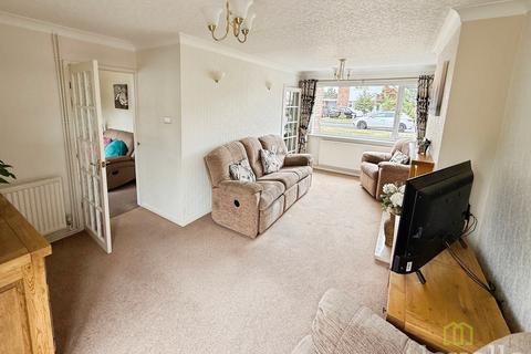 4 bedroom detached house for sale, Chelmer Close, North Hykeham LN6