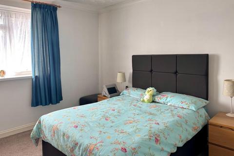 3 bedroom end of terrace house for sale, Masefield Road, Penarth