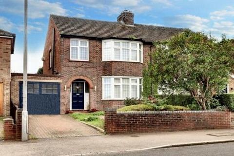 Ashcroft Road, Luton