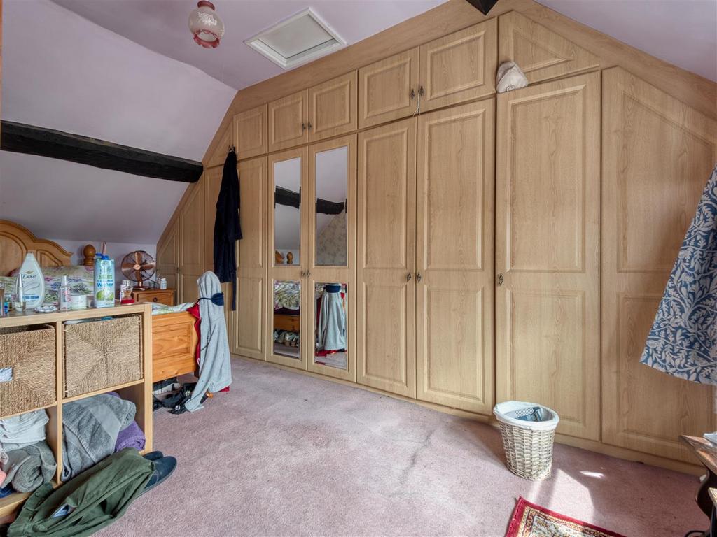 P1156523 hdr.jpg
