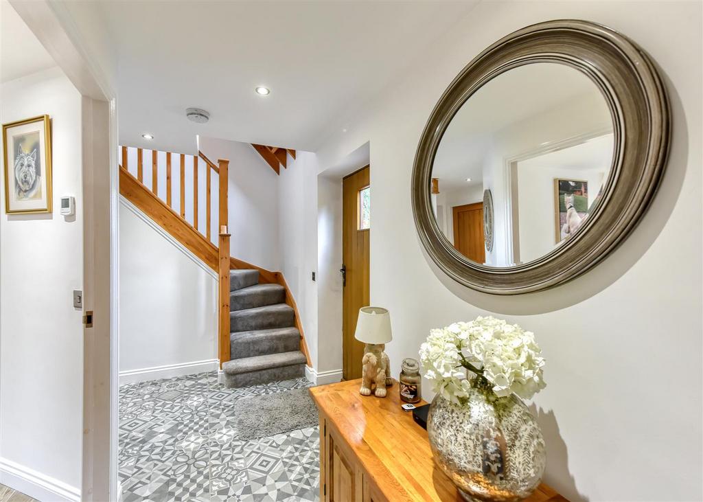 Wentworth Barn-hall1.jpg