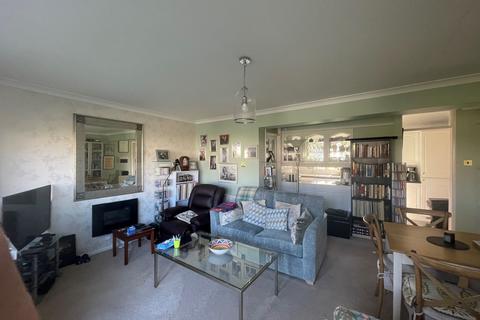 2 bedroom apartment for sale, Lord Warden Avenue, Walmer, CT14
