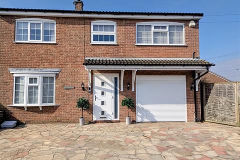 undefined, Moorfield Drive, Wilberfoss, York