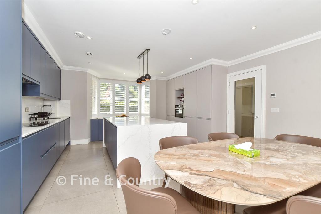 Kitchen/Family Room