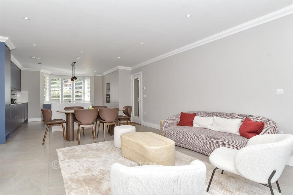 Kitchen/Family Room
