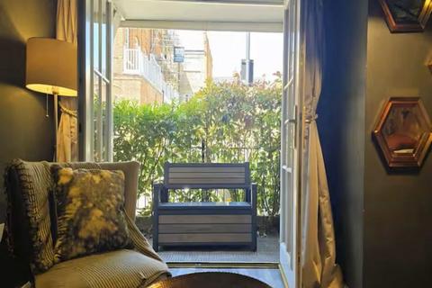 2 bedroom flat for sale, Greyhound Road, London W14