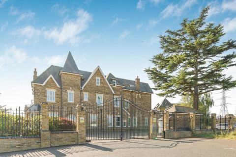 undefined, Poulter Park, Morden SM4