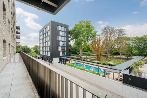 2 bedroom flat for sale, Calville House, The Brentford Project
