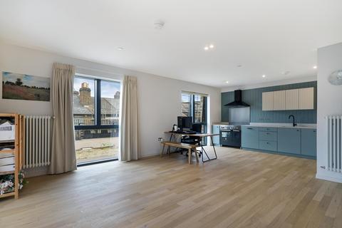 2 bedroom flat for sale, Calville House, The Brentford Project