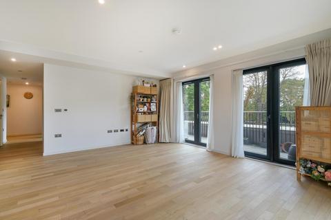 2 bedroom flat for sale, Calville House, The Brentford Project