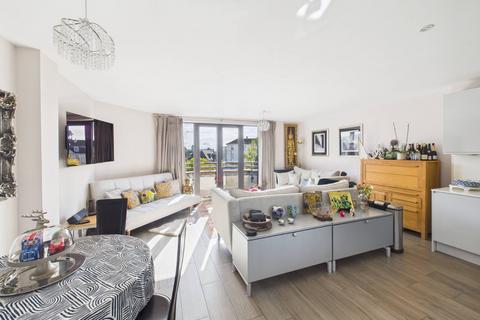 2 bedroom penthouse for sale, St Leonards Road, Windsor, Berkshire, SL4