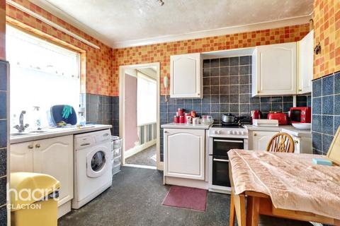 2 bedroom semi-detached bungalow for sale, The Avenue, Clacton-On-Sea