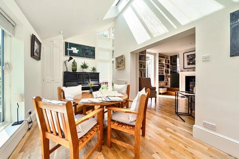 undefined, Bellevue Road, Kingston Upon Thames, KT1