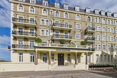 Queens Gardens, Broadstairs, CT10