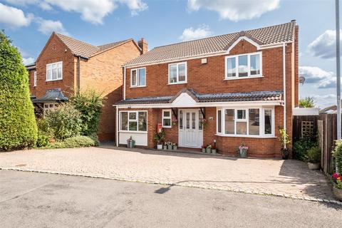 undefined, Garnet Close, Stonnall