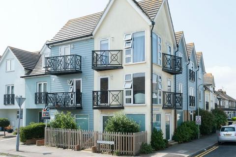 undefined, Fishermans Wharf, Diamond Road, Whitstable, Kent, CT5