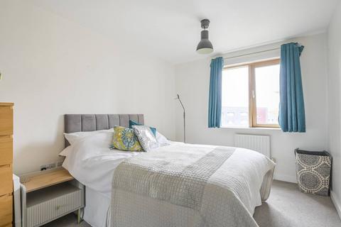 2 bedroom flat for sale, 4 Pancras Way, London E3
