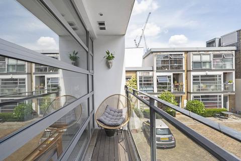 2 bedroom flat for sale, Treadway Street, Bethnal Green, London, E2