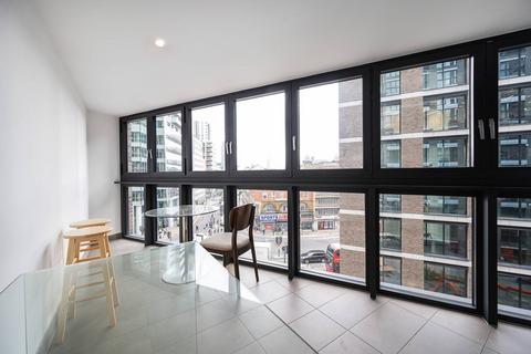 3 bedroom flat for sale, Wiverton Tower, New Drum Street, Aldgate, London, E1