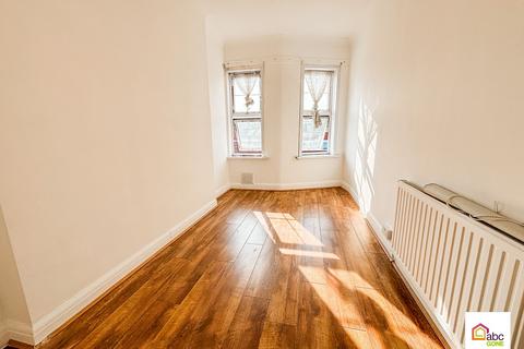undefined, 67 Frinton Mews, Ilford, Essex, IG2 6JD, UK