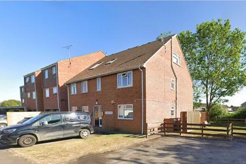undefined, Rochfords Gardens, Slough SL2