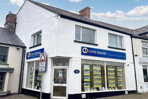 Office to rent - East Street, Llantwit Major, Vale Of Glamorgan