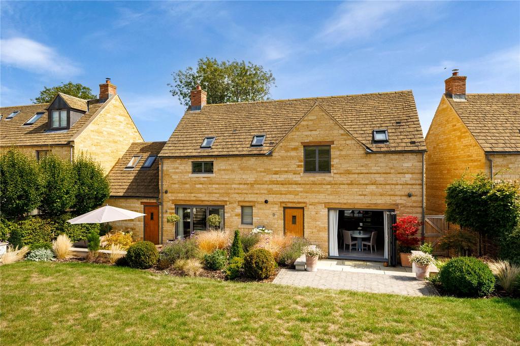 7 The Stables Rear