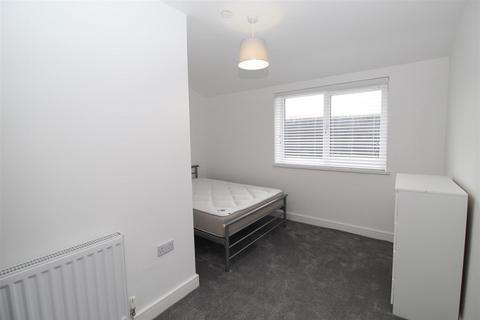 1 bedroom flat to rent, Caerphilly Road, Cardiff CF14