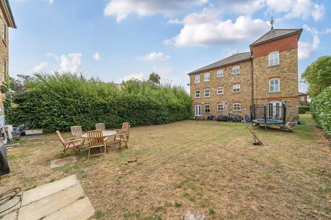 2 bedroom apartment for sale, George Lane, London
