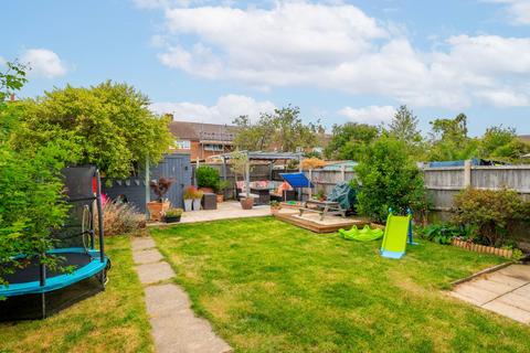 3 bedroom semi-detached house for sale, Keble Road, Gorleston