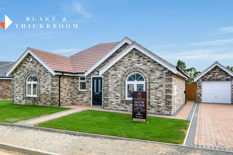 3 bedroom detached bungalow for sale, Plot 21, Bloomfield View, Little Clacton