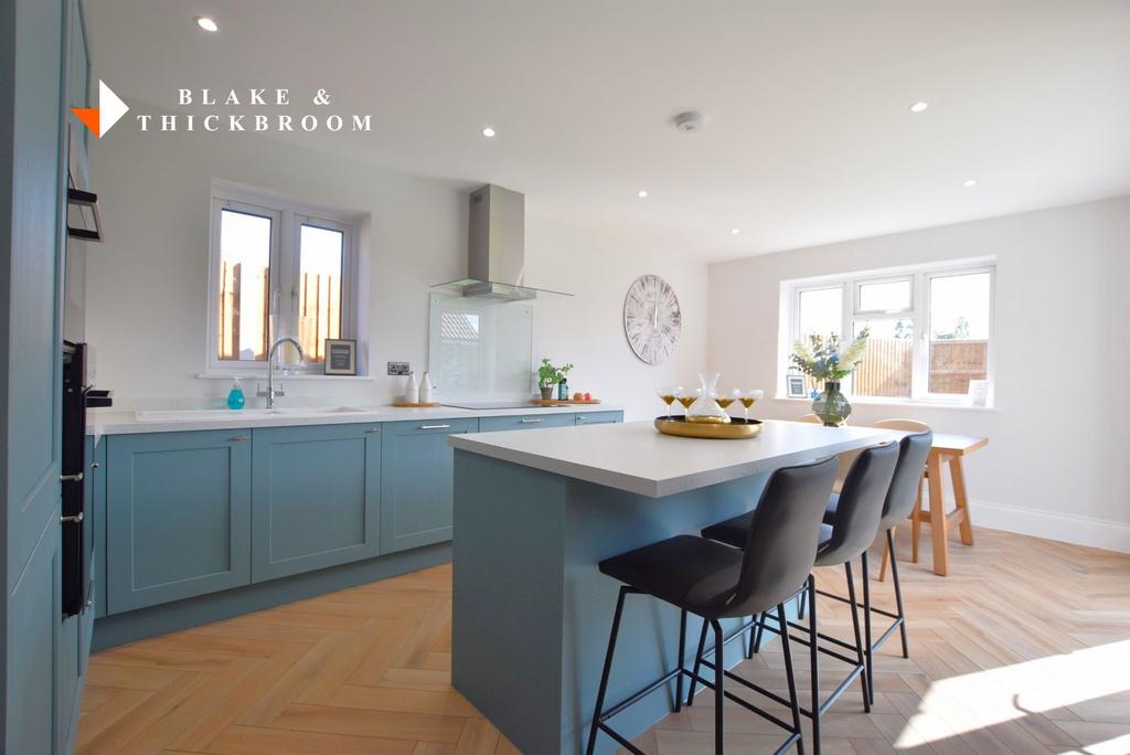 Kitchen diner