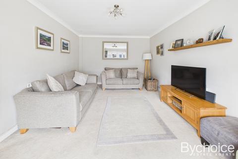 12 The Paddocks, Bures, CO8 5DF