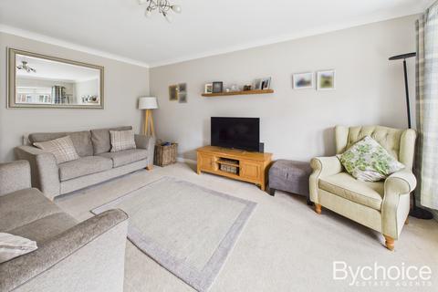 12 The Paddocks, Bures, CO8 5DF