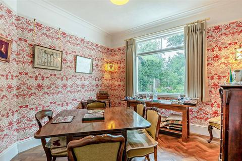4 bedroom semi-detached house for sale, Porthill Gardens, Shrewsbury, Shropshire