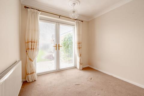 6 Brook Close, Carlton Colville, Lowestoft, NR33 8DL