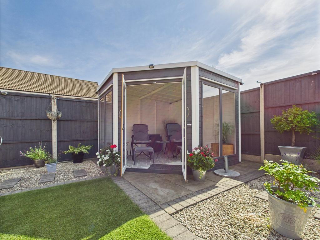 Garden- Summerhouse