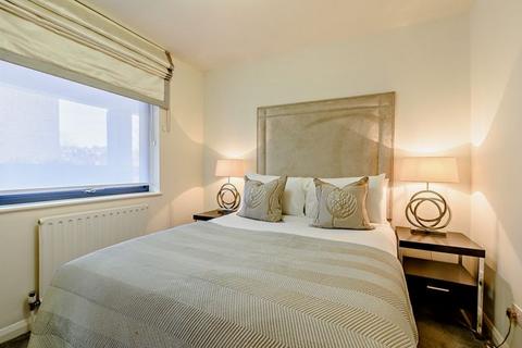 2 bedroom flat to rent, London SW3