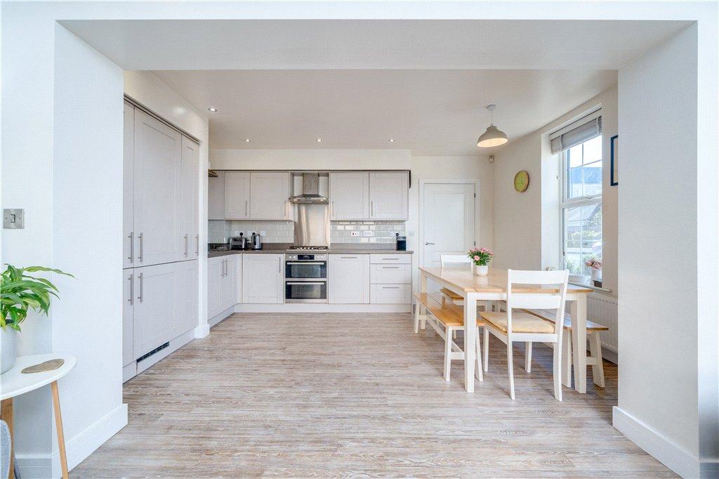 Light & Spacious