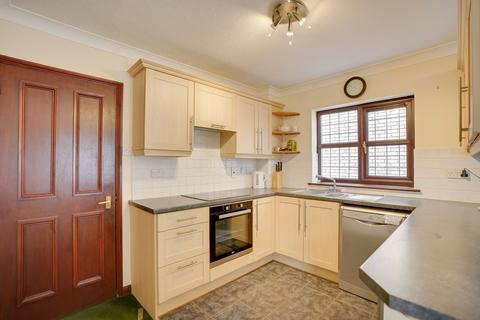 4 bedroom detached house for sale, Crockfords Road, Newmarket CB8