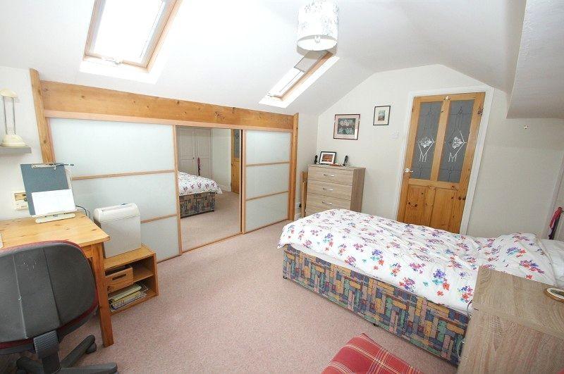 Master Suite with ensuite & dressing room