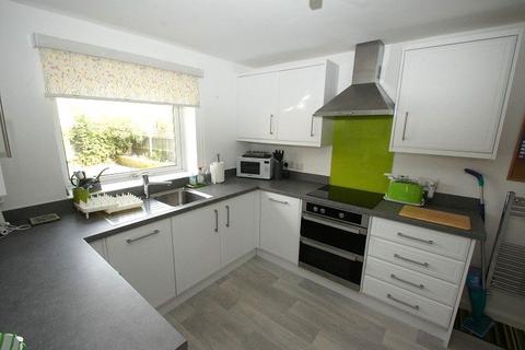 undefined, Grindley Gardens, Ellesmere Port, Cheshire. CH65