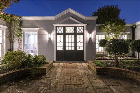 undefined, Wandle Road, Wandsworth, London, SW17