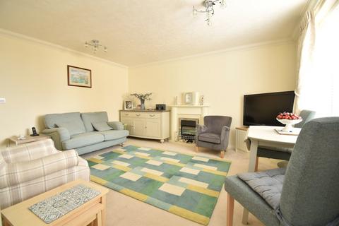 1 bedroom retirement property for sale, Churchfield Road, Walton-on-Thames, KT12