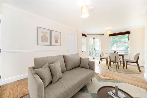 4 bedroom terraced house to rent, Breakspears Mews, London SE4