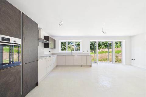 2 bedroom bungalow for sale, The Stables Mews, Kilkhampton EX23